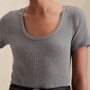 SLUB SCOOP-NECK T-SHIRT